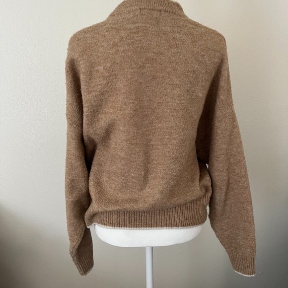H&M | Mock Neck Tan sweater with White Edges - Picture 2 of 14